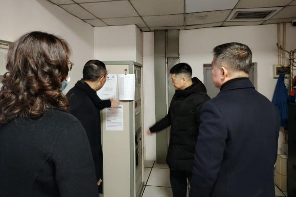 省尊龙凯时集团党委书记、董事长游勇检查督导春节安全生产并看望慰问干部员工